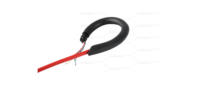 Kabel-Über formung